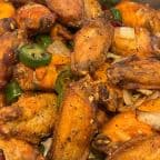 Best Fried Chicken Wings 8oz 鸡中翅 in El Monte, CA